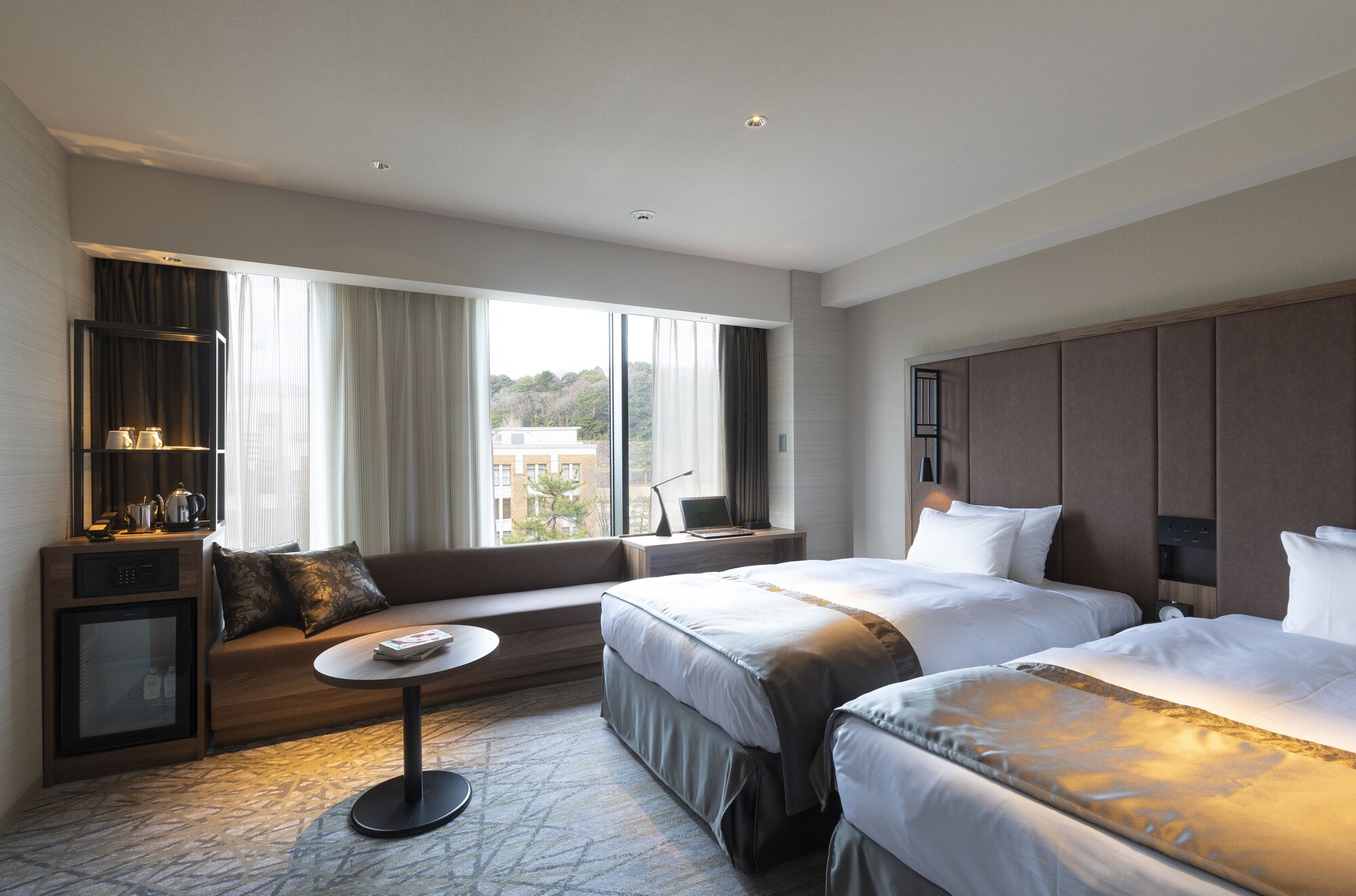 SUPERIOR, TWIN BEDS