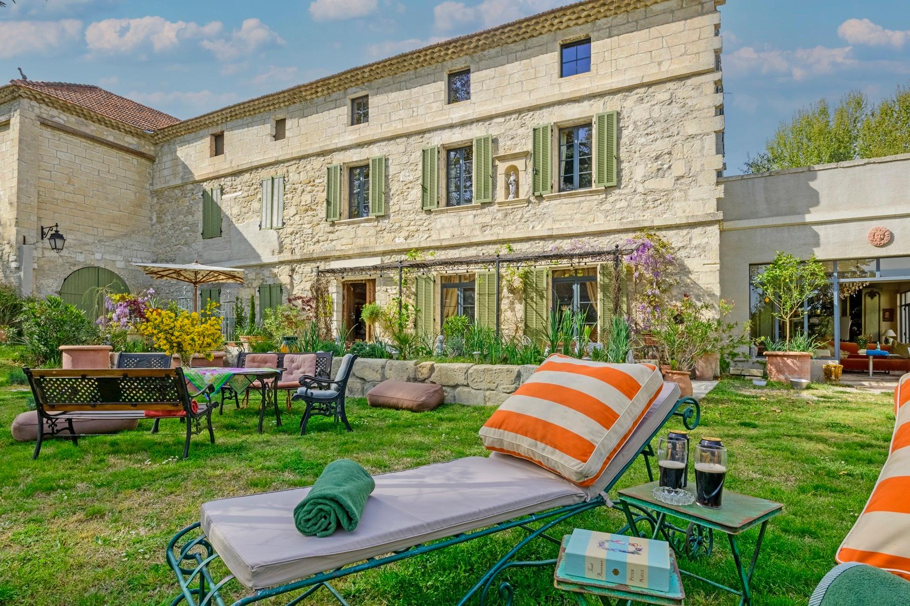 Bastide de Bellegarde 12/23
