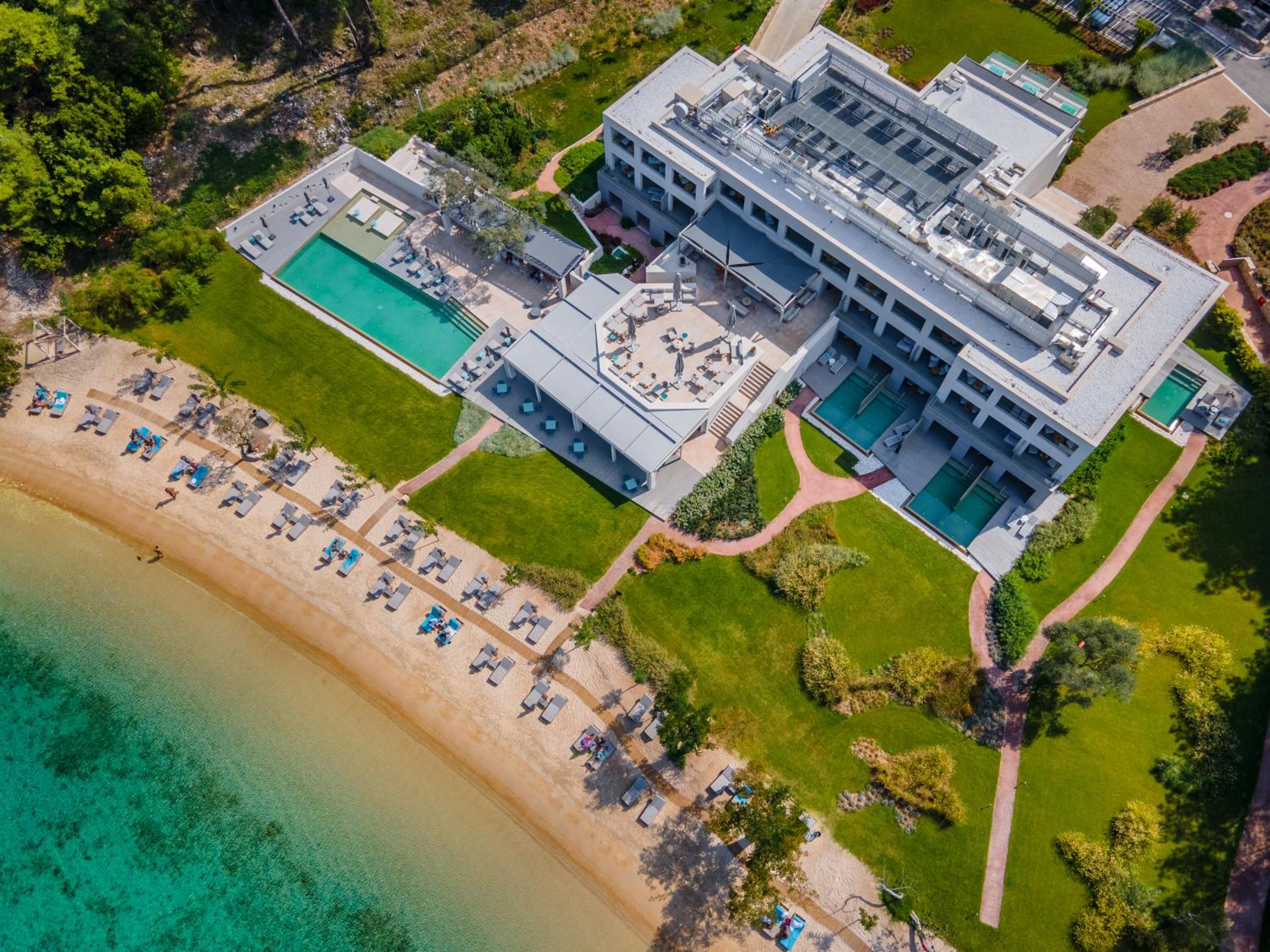 Vathi Cove Luxury Resort & Spa 7/60