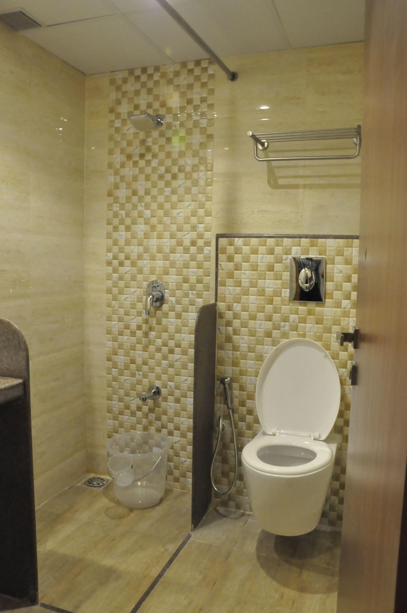 HOTEL KALYAN FATEHGUNJ 13/15