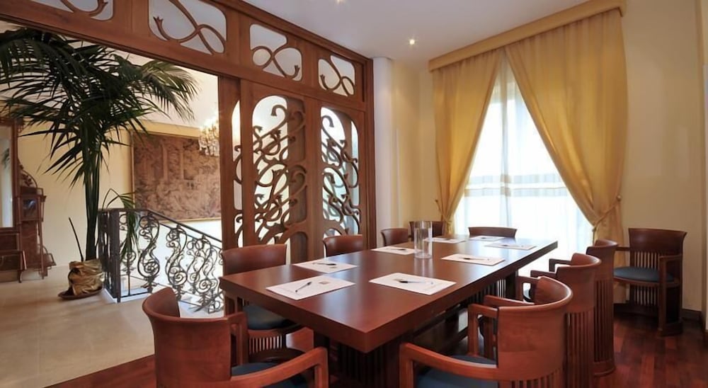 Hotel Giardino Inglese 34/44