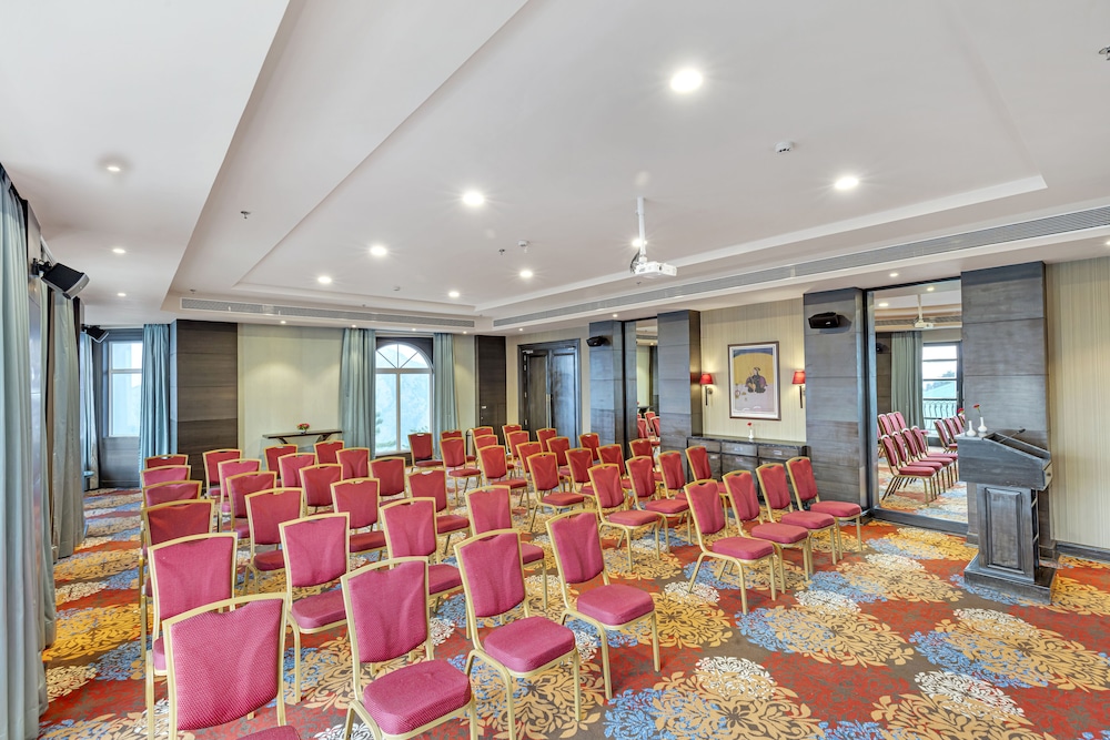 Club Mahindra Pristine Peaks Naldehra 49/60