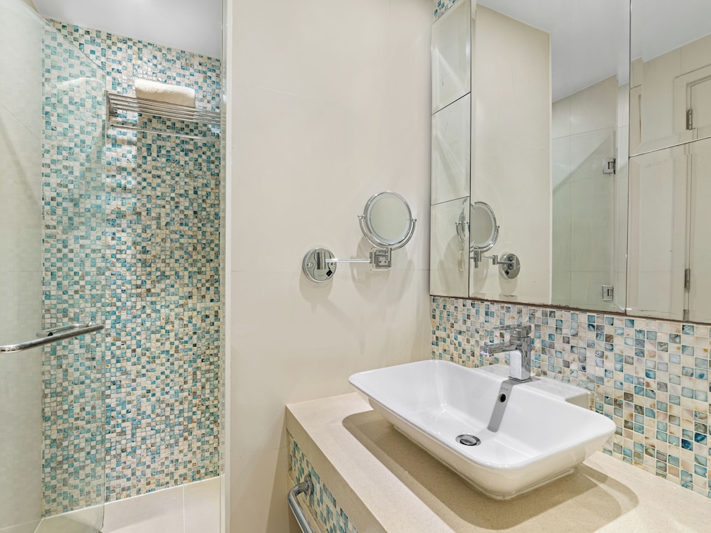 فندق ومنتجع مكارم النخيل(Rixos Obhur Jeddah Resort & Villas) 68/68