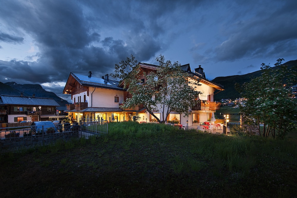 Steinbock Hotel 25/31