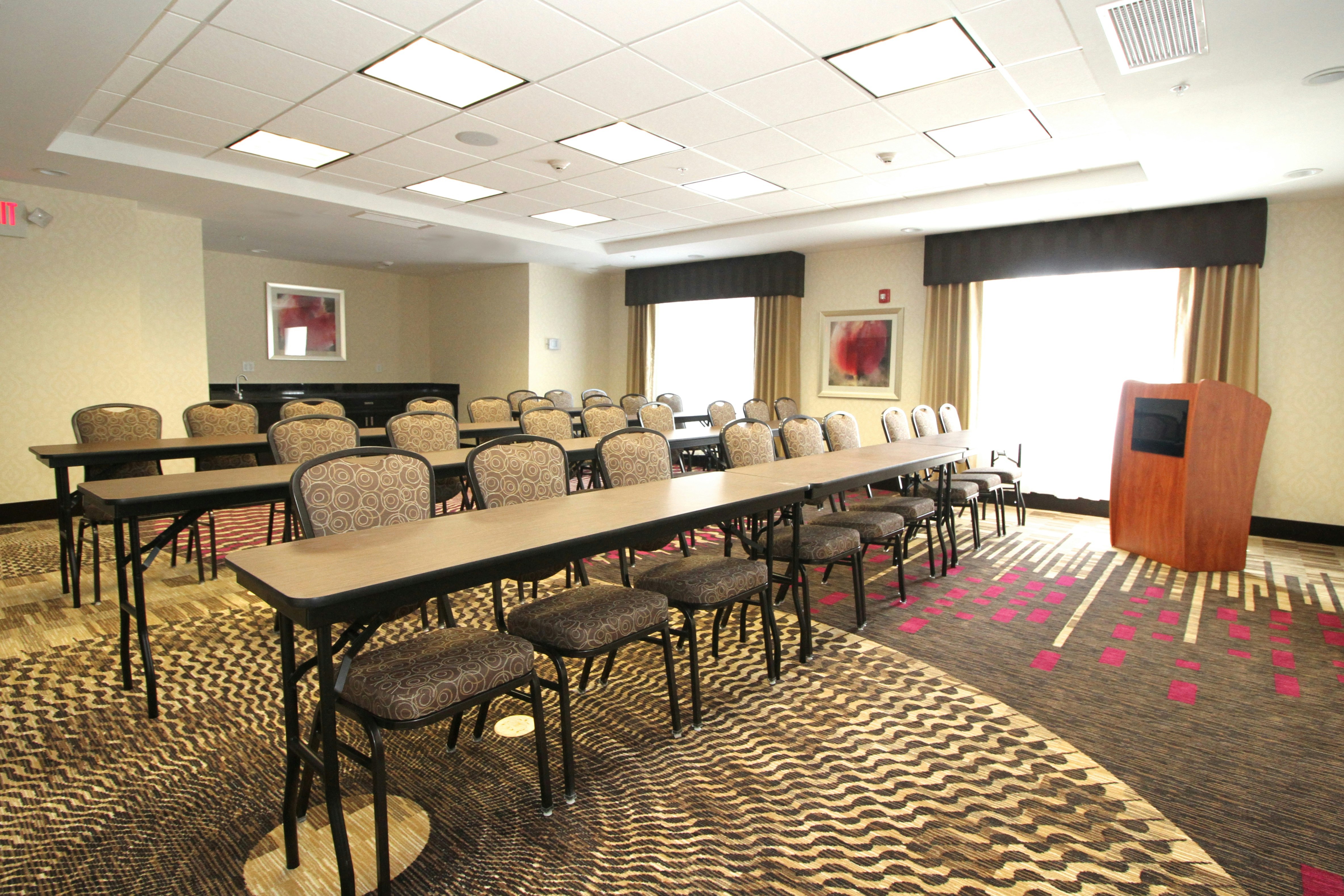 Hampton Inn & Suites Sandusky/Milan 13/14