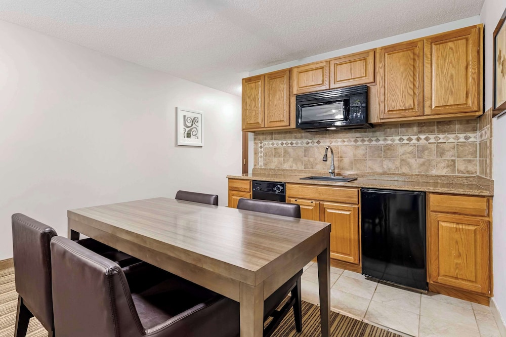 Country Inn & Suites By Radisson, Annapolis, MD 45/62