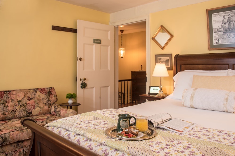 Caldwell House Bed &amp; Breakfast 10/50