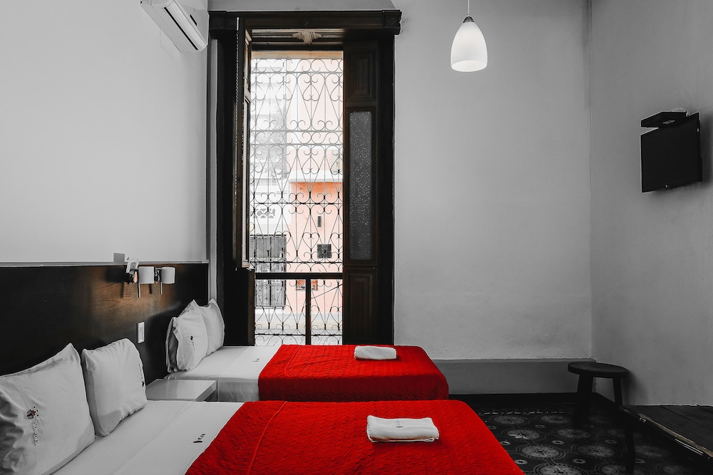 Hotel Santiago by Kavia 50/62