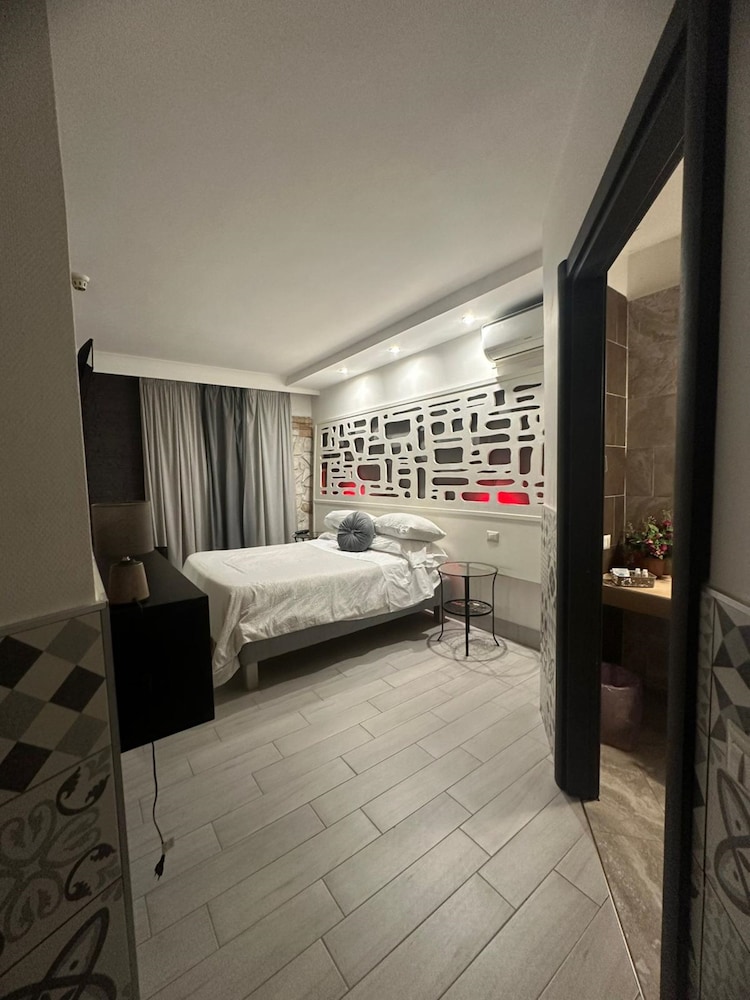 Hotel Clinton 14/35