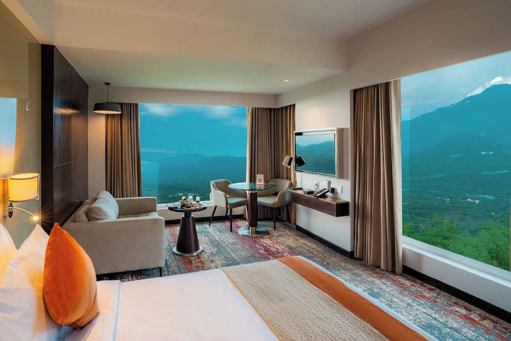 Welcomhotel By ITC Hotels Katra 19/47