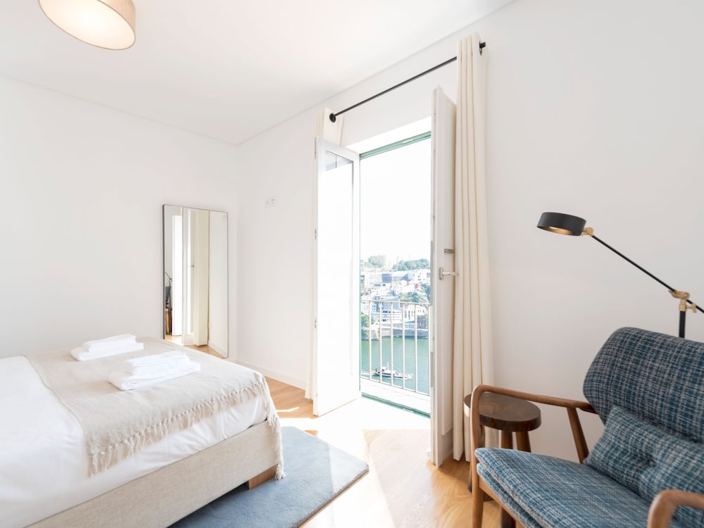 Arco Apartments 13/50