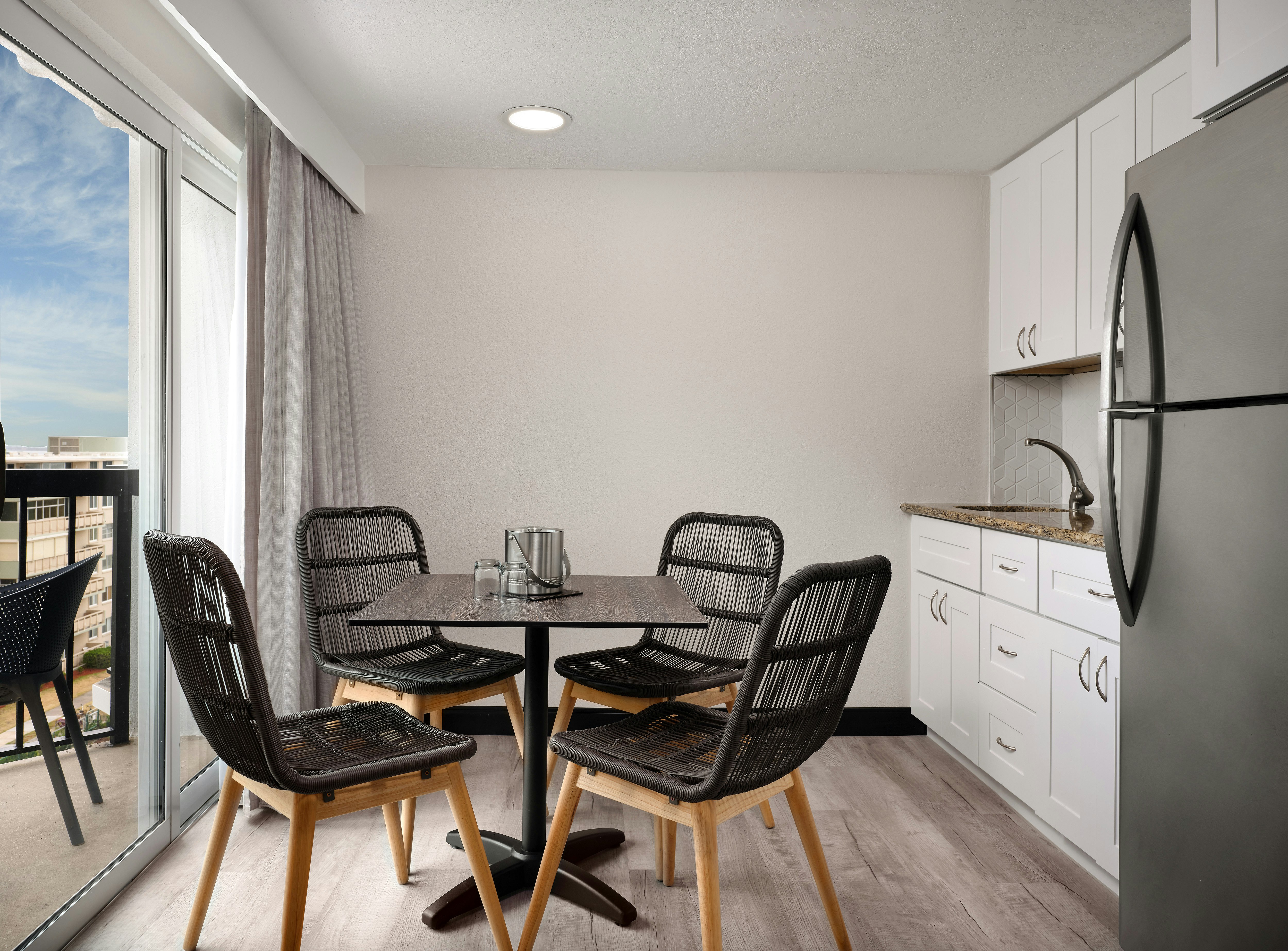 Hilton Garden Inn Cocoa Beach Oceanfront 42/79
