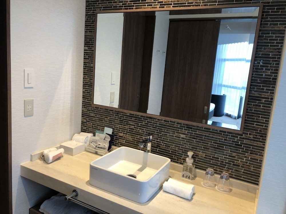 Futako Tamagawa Excel Hotel Tokyu 56/57