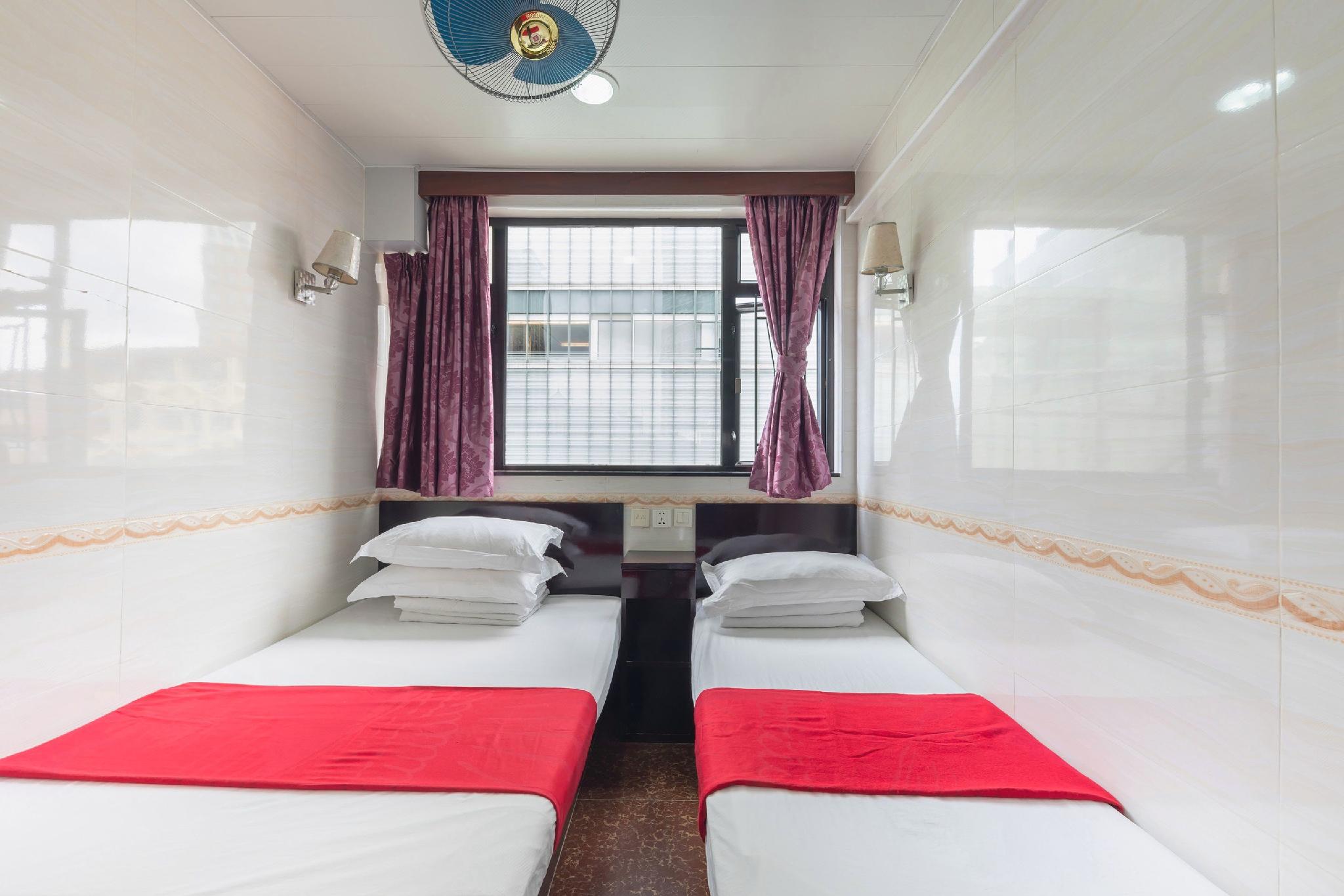 Wing Lee Guest House 7/13