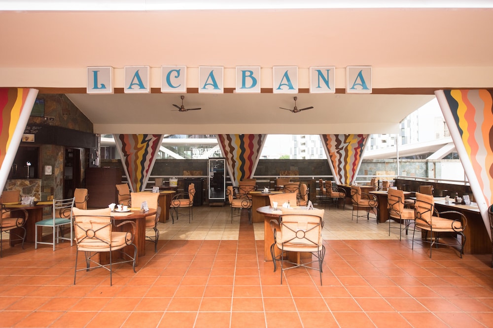 HOLIDAY INN ACCRA AIRPORT 51/60
