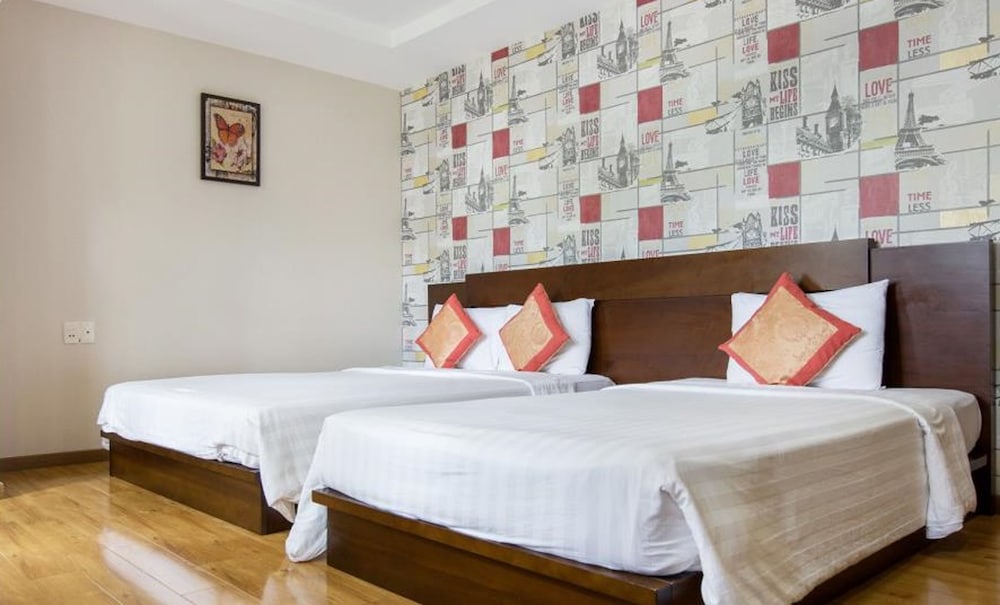 Little Brick Saigon Hotel 24/45