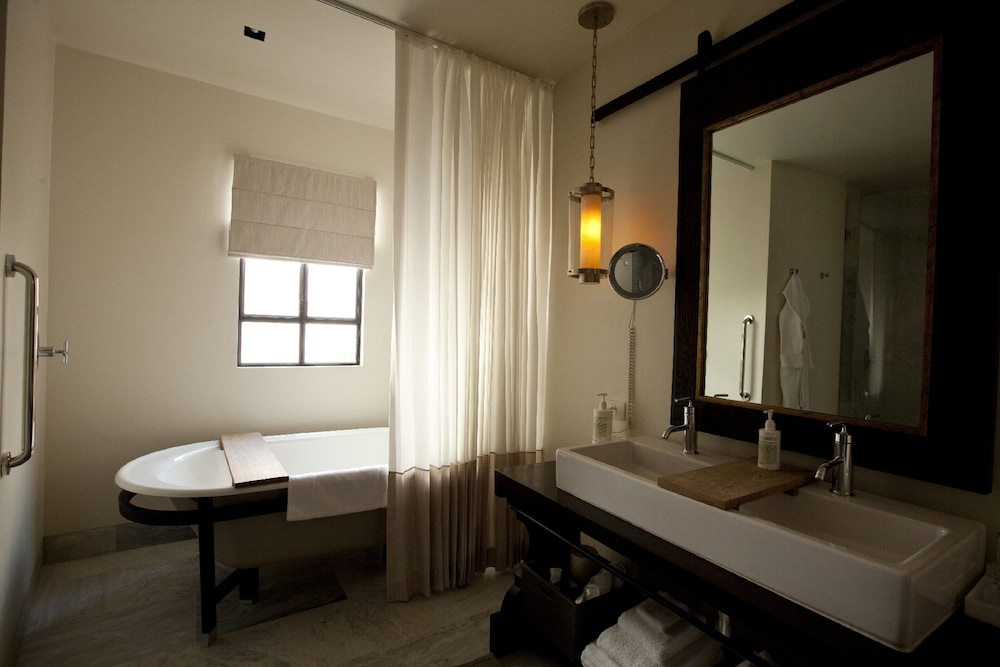 Hotel Matilda 30/63