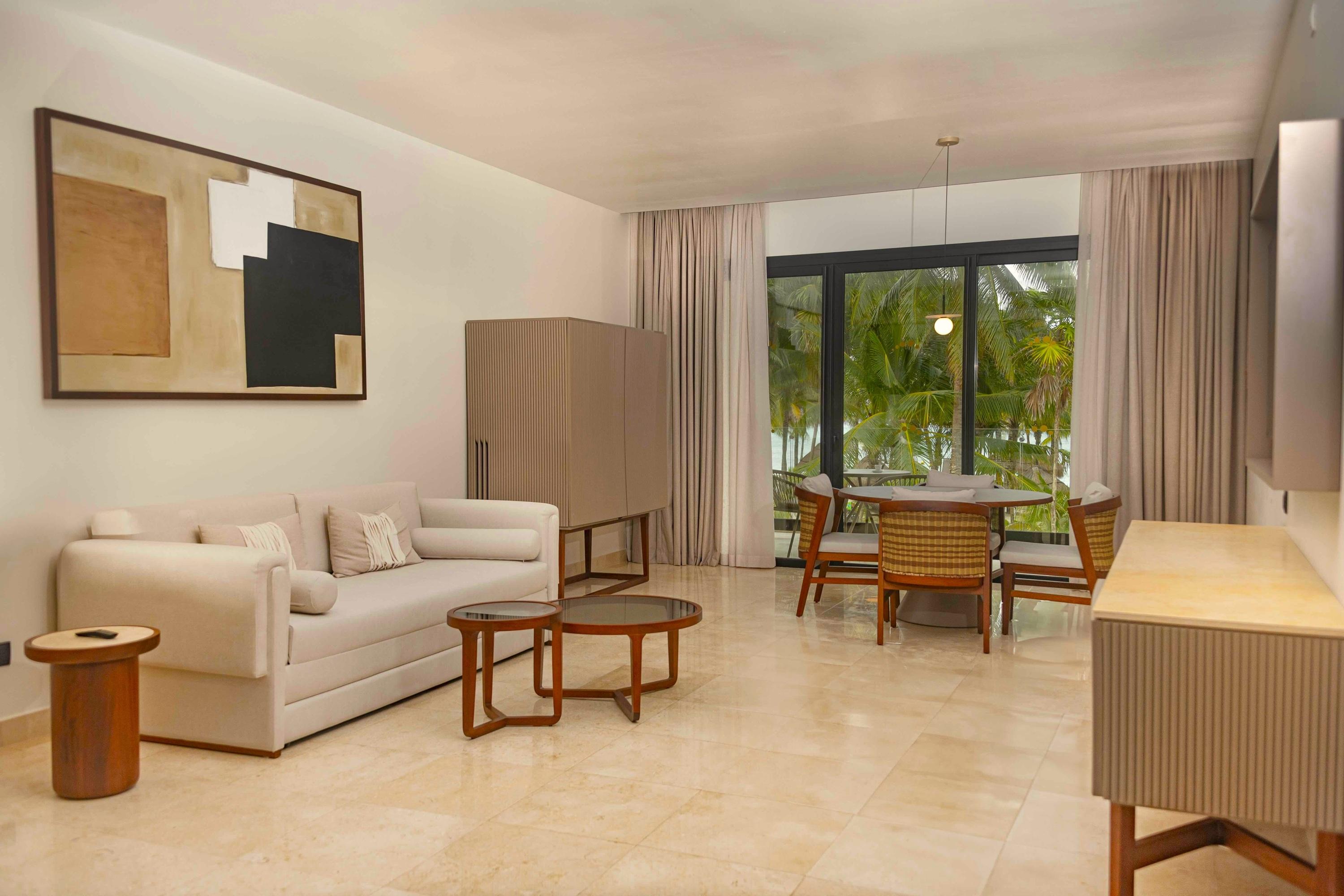 Master, Suite, Garden View
