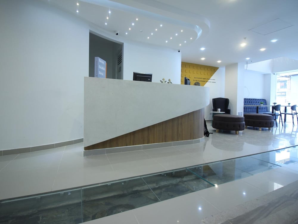 Ayenda 1065 Hotel Wess 7/50