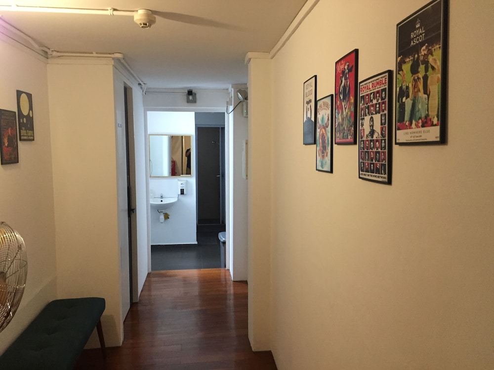 Royal Hostel Singapore 10/33