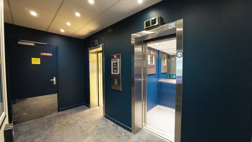Ibis Lyon Est Bron 5/67