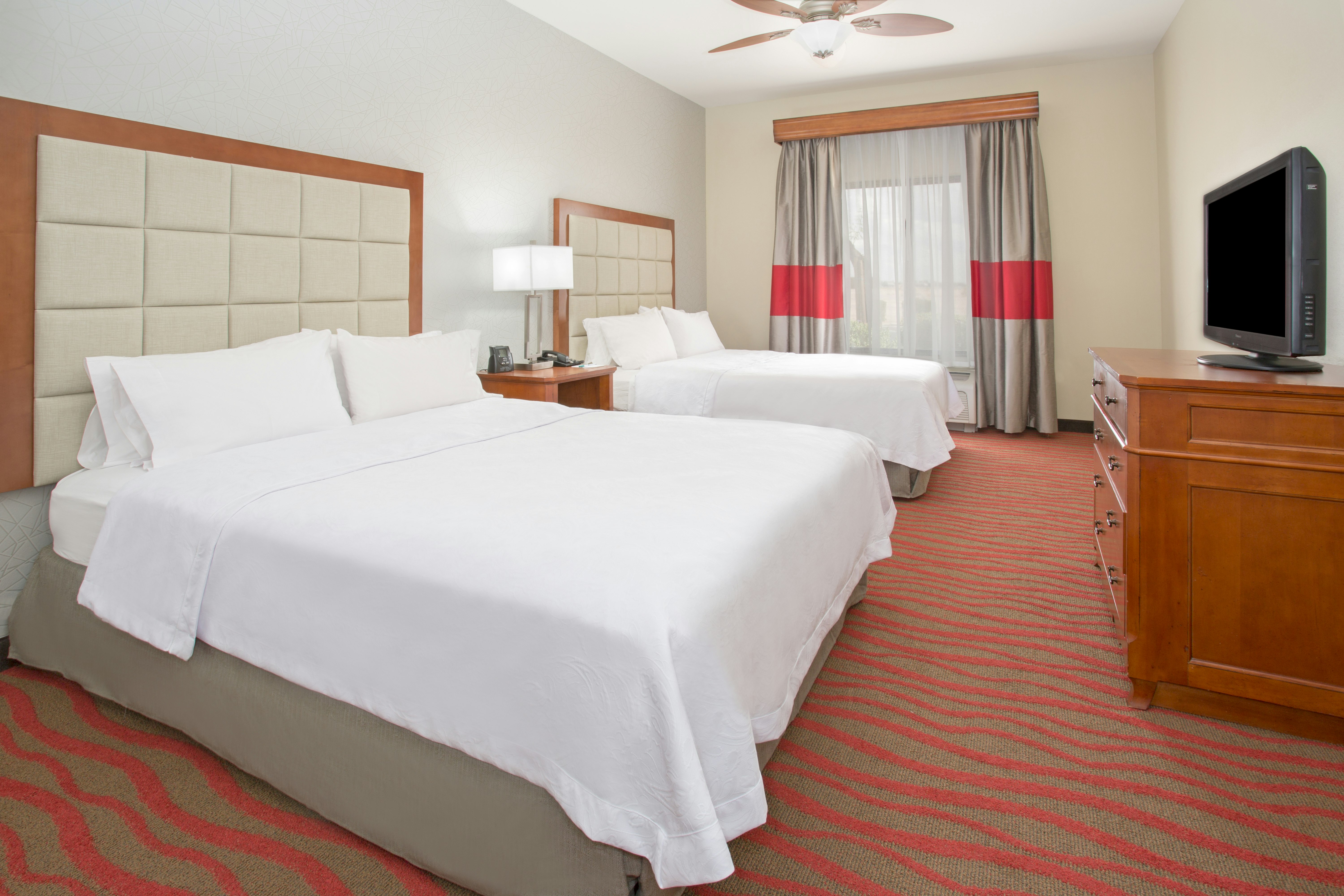 Room, 1 King or 2 Queen Beds