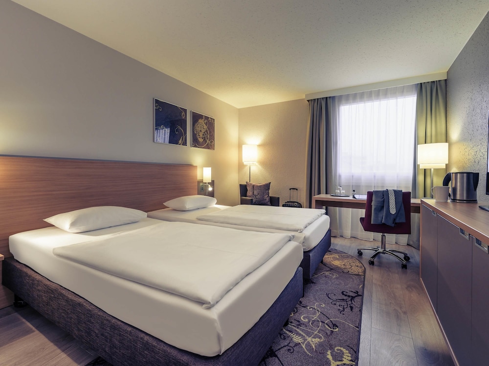 Fuerther Hotel Mercure Nuernberg West 22/69