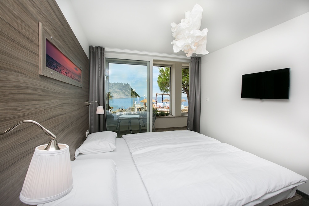 Barbara Piran Beach Hotel And Spa 32/70