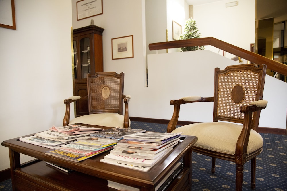 iH Hotels Milano Eur - Trezzano sul Naviglio 35/44