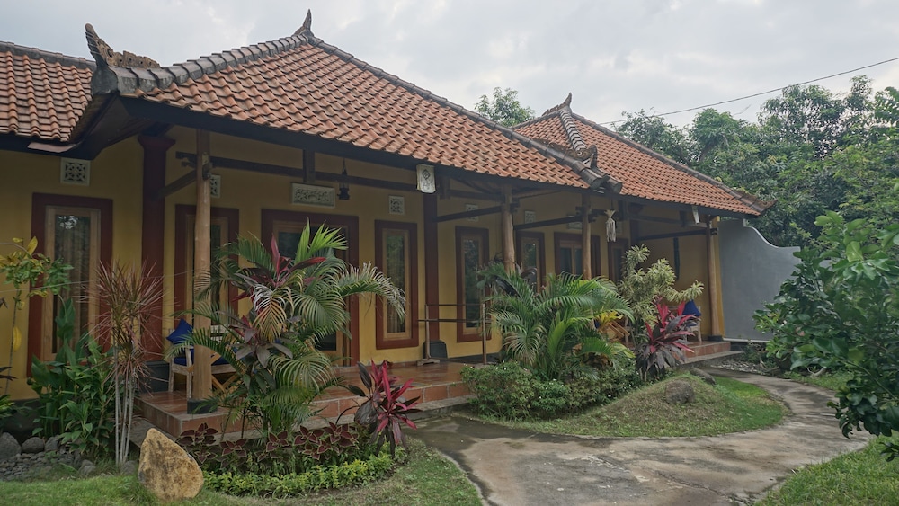 Biorock Homestay 3/49