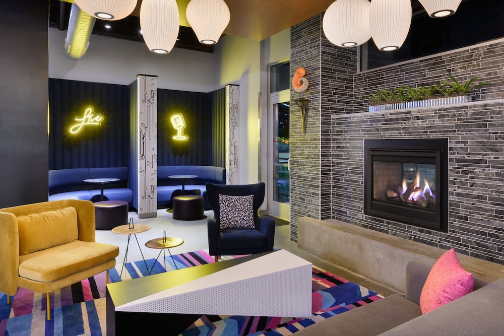 Aloft Greenville Downtown 28/50