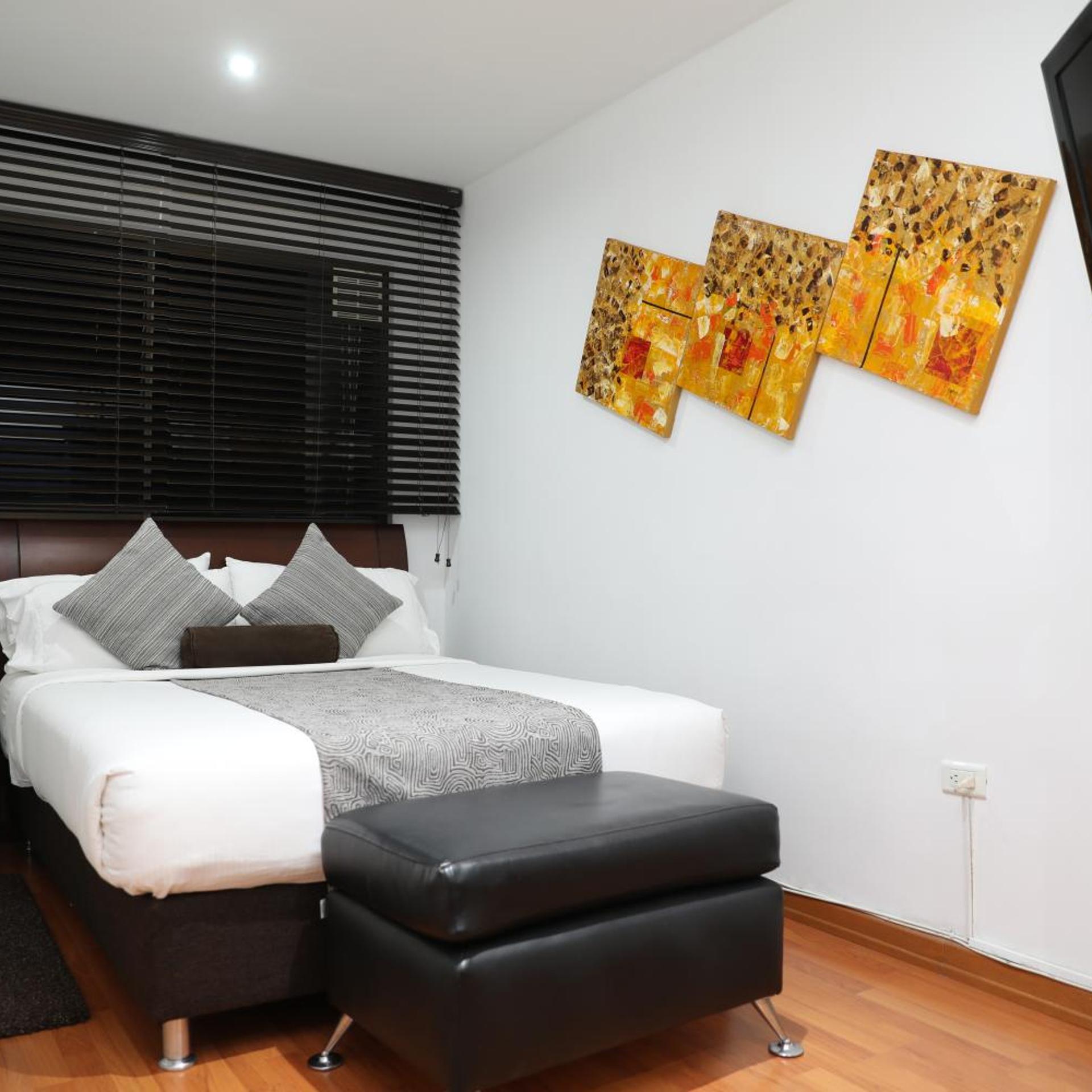 Suites 108 14/55