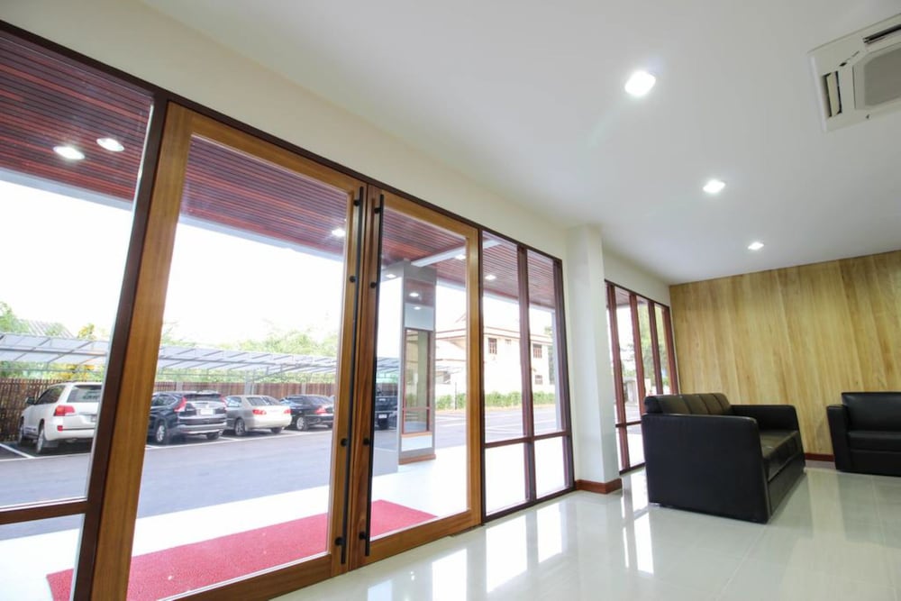 Tai-Shan Suites 39/51