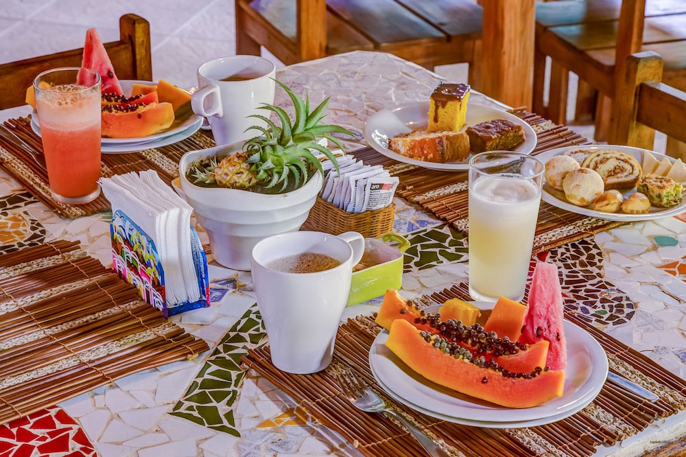 Pousada Vila Dos Passaros 60/71