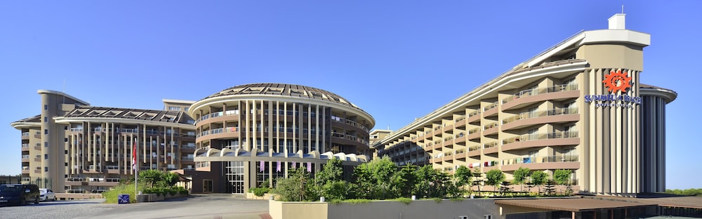 Sunmelia Beach Resort Hotel & Spa 36/50