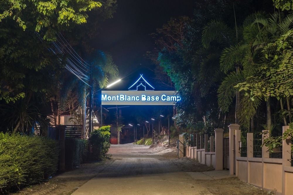 Mont Blanc Base Camp Khao Yai 6/58