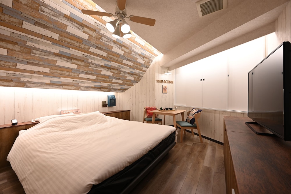 Hotel The Scene - Adults Only 5/36