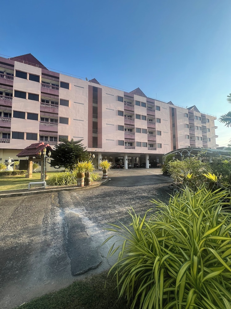 Muang Thong Family Suite Hat Yai 51/56