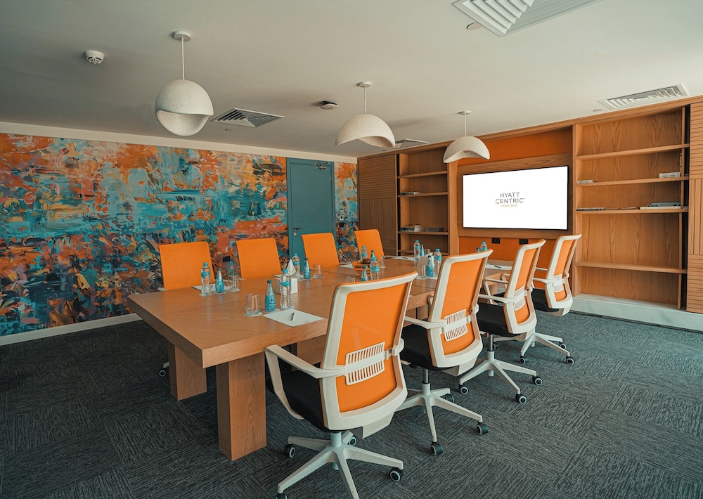 Hyatt Centric Cairo West 34/50