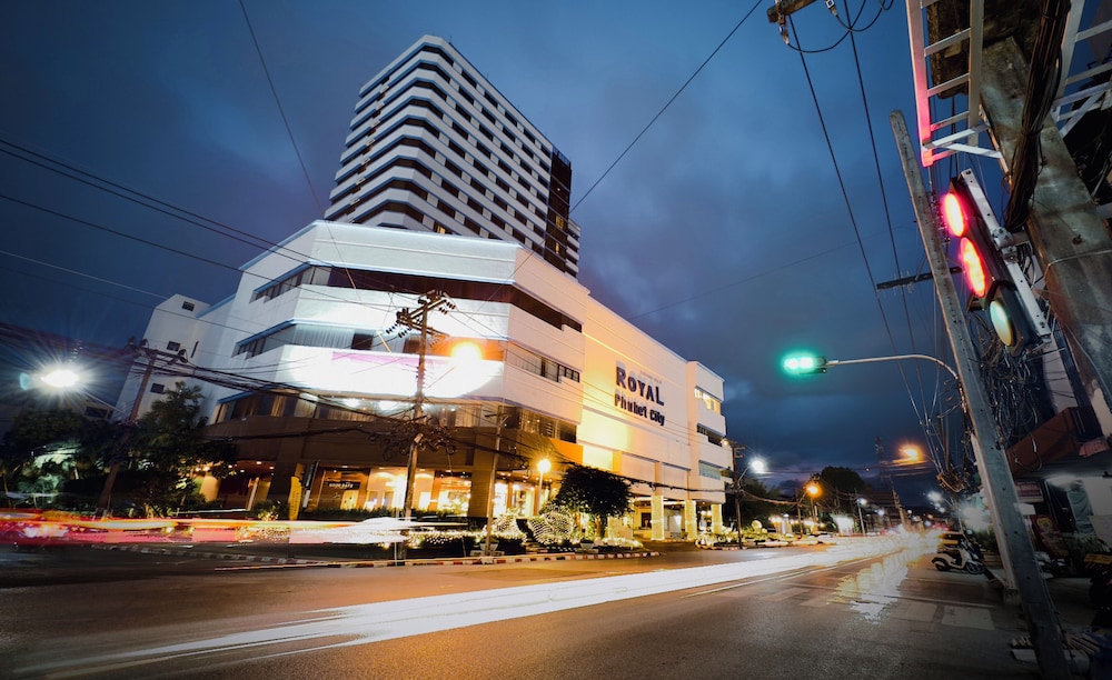 Royal Phuket City Hotel in PHUKET