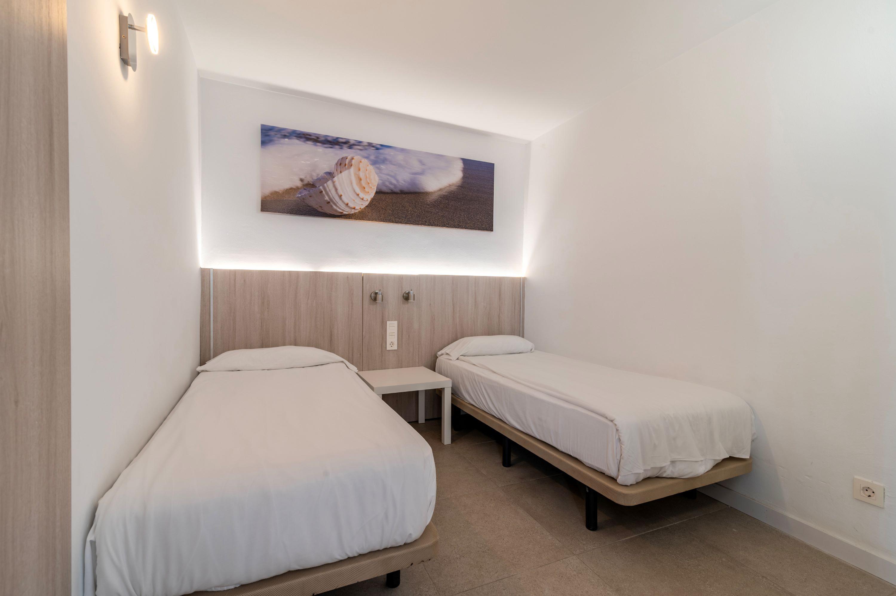 2 Bedrooms, Apartment, Sea View, Balcony or Terrace