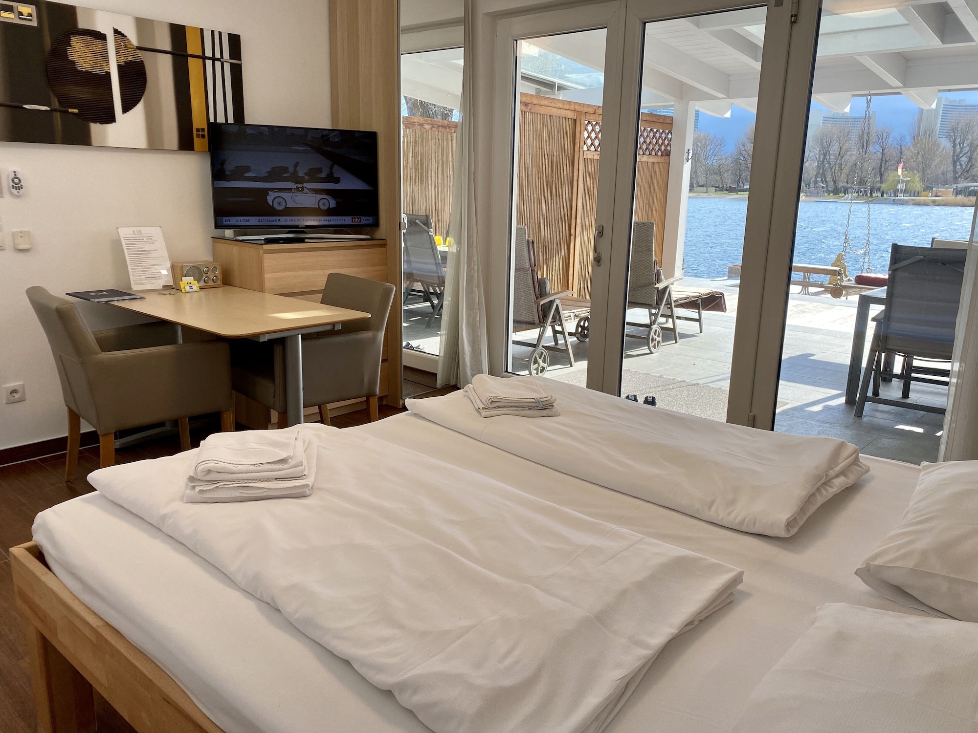 Top, Luxury, Apartment, Twin Beds, River View، AJO AT ART & BEACH APARTMENT VIENNA 4/10