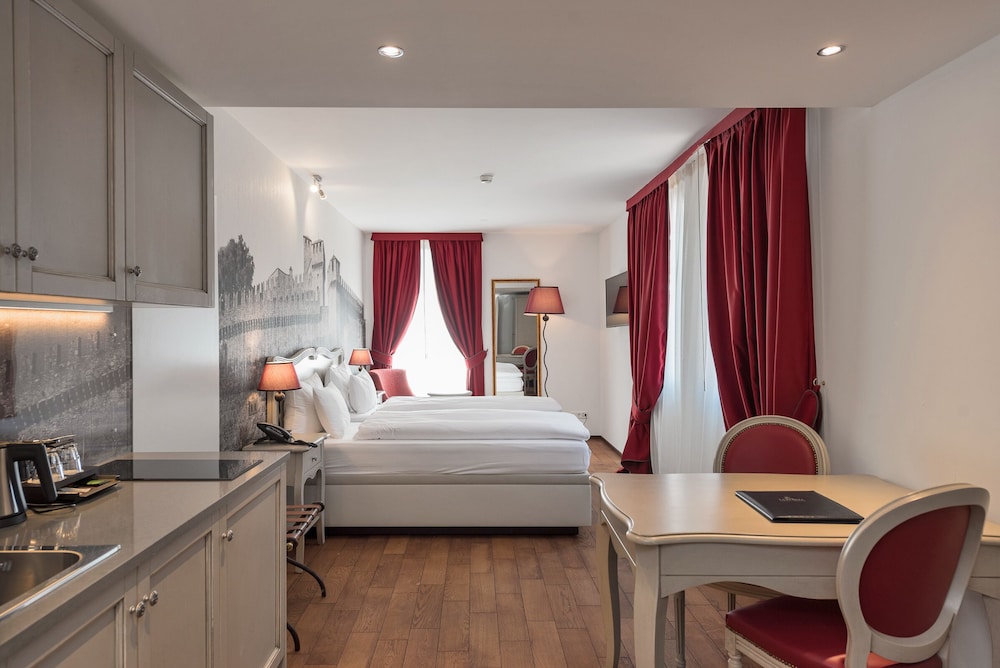 Boutique Business Hotel La Tureta 5/46
