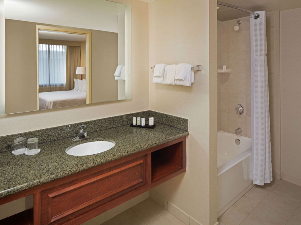 Embassy Suites By Hilton Winston Salem 13/59