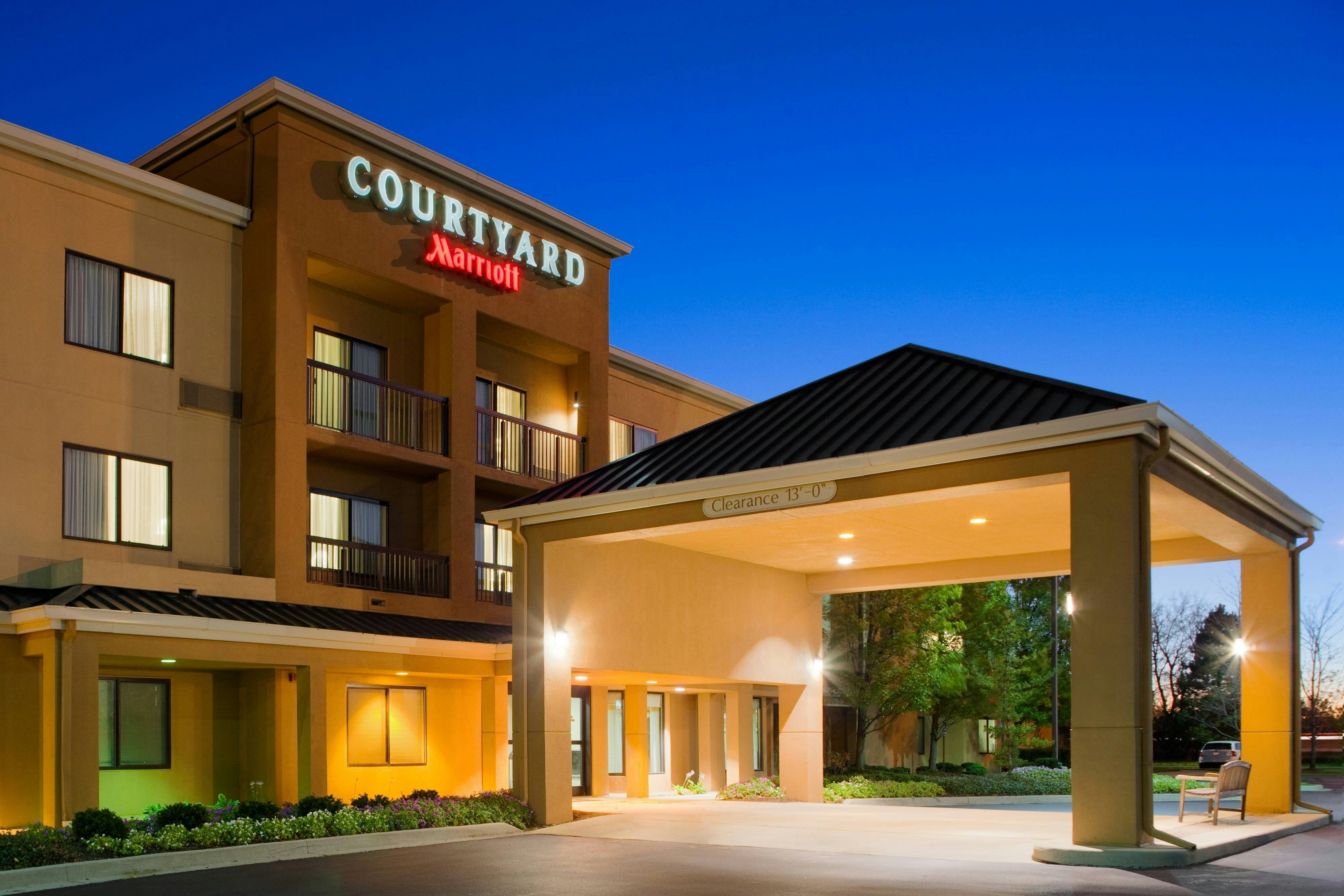 Courtyard By Marriott Toledo Rossford Perrysburg 43/43