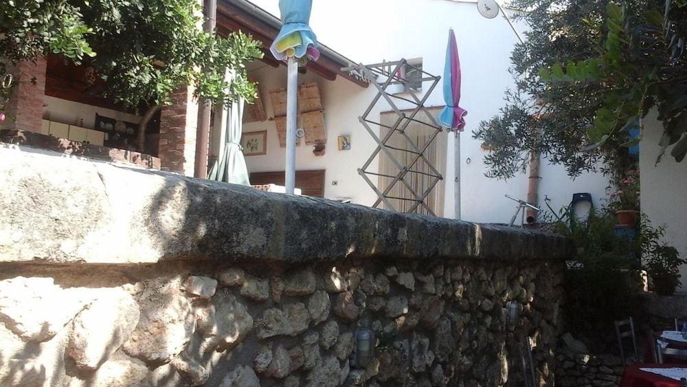 B&B La Ginestra 5/50