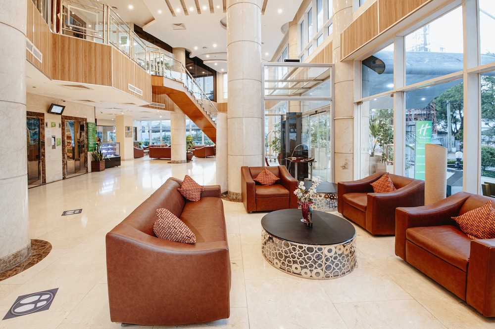 Holiday Inn Dar Es Salaam City Center 52/76