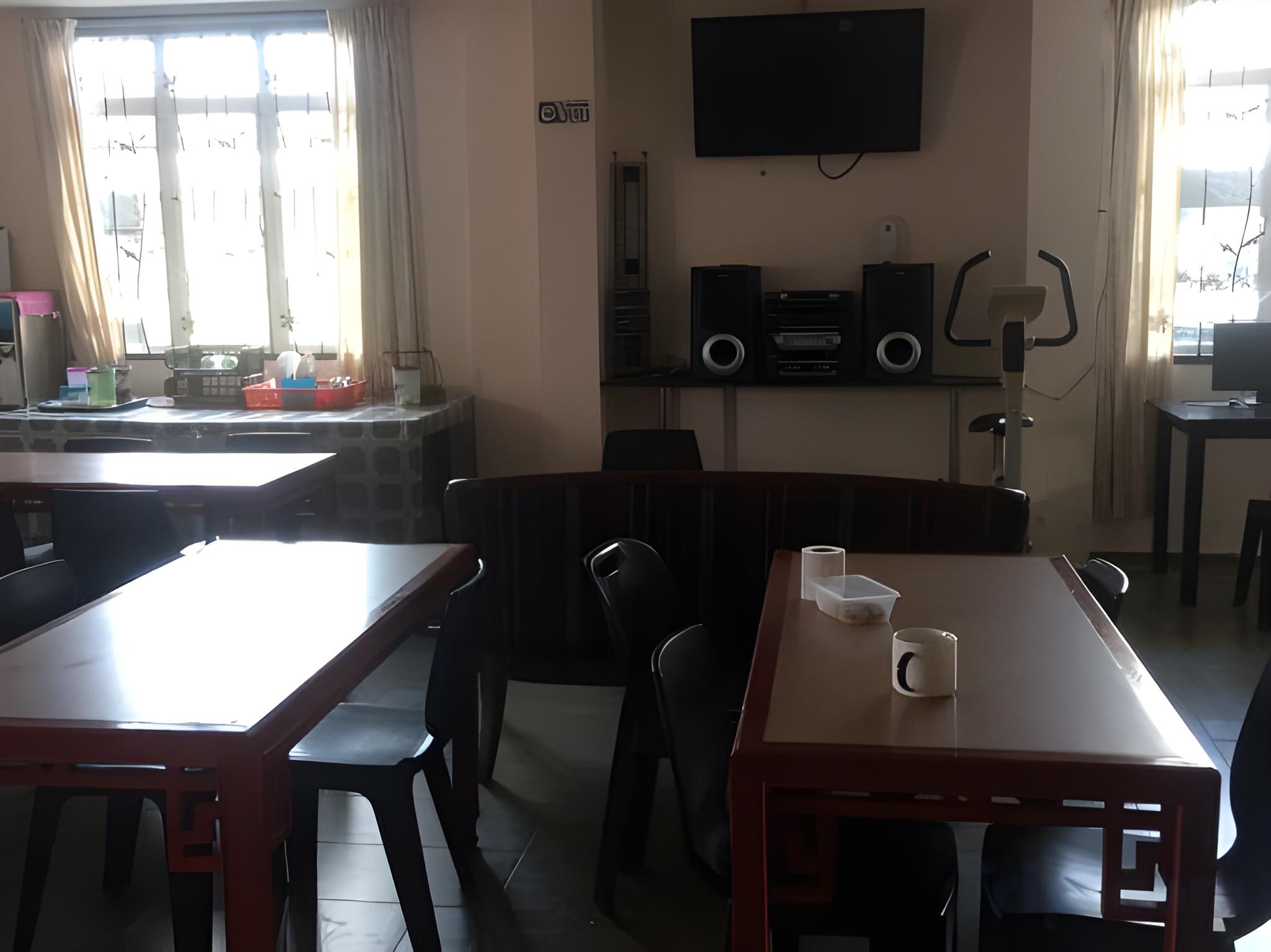 Lks Hotel 29/41