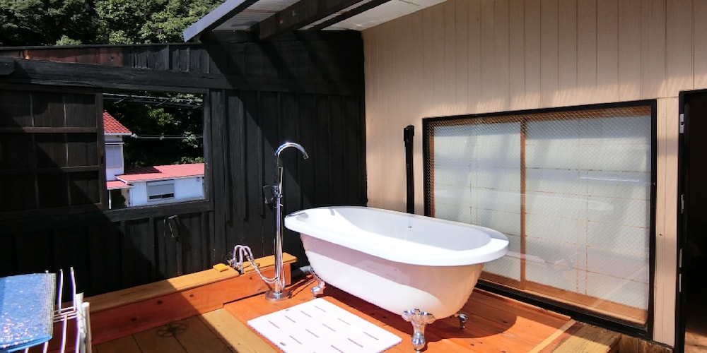 Minshuku Inn Shirahama Ekinoyado 65/66