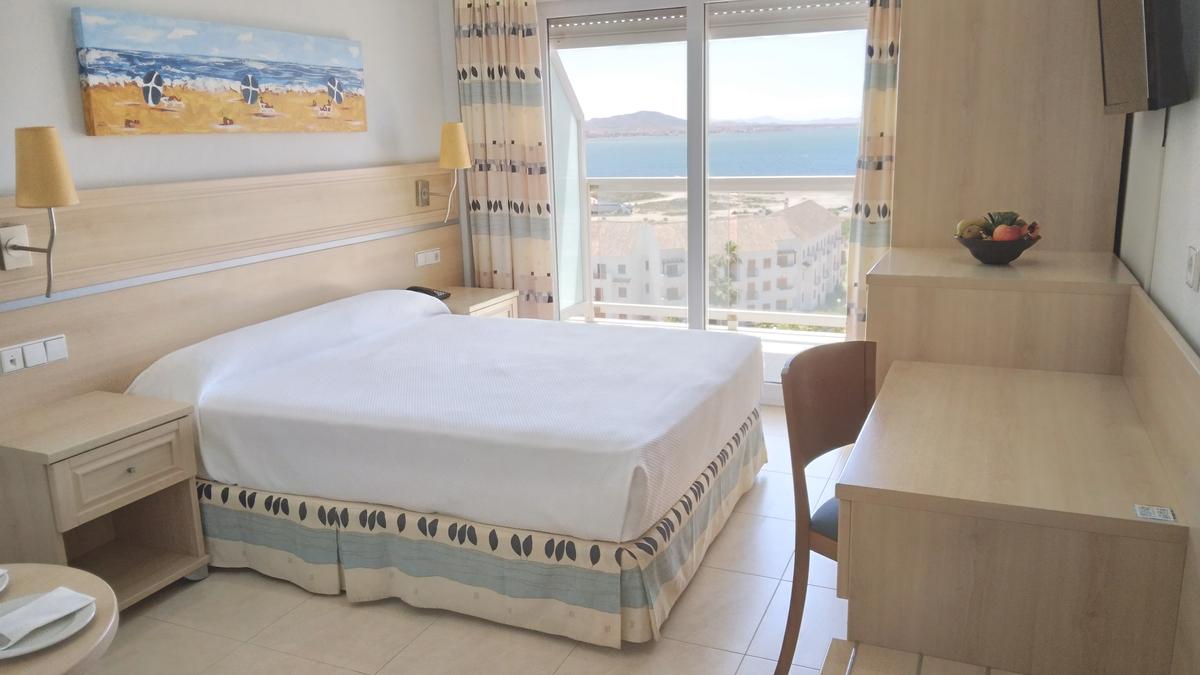 Standard, Double Bed, Balcony or Terrace